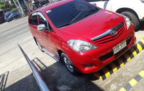 2nd Hand Toyota Innova 2011 Manual Diesel for sale in Davao City-2