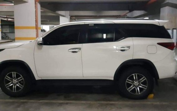 Selling Used Toyota Fortuner 2016 in Bacoor-1