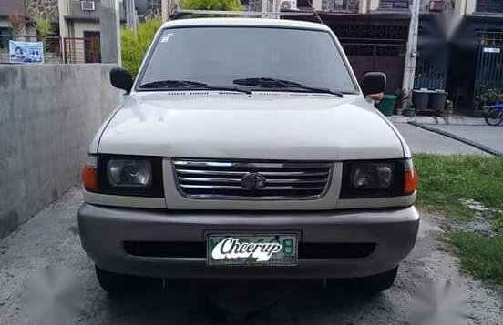 For sale Used 2000 Toyota Revo Manual Gasoline -2