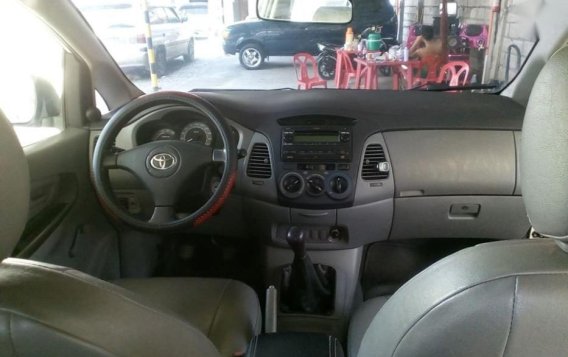 Toyota Innova 2006 Manual Diesel for sale in San Leonardo-10