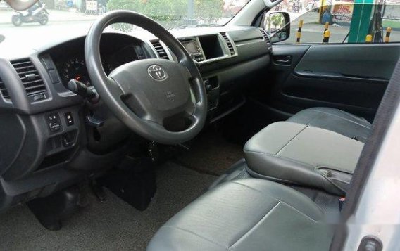 Toyota Hiace 2015 at 60000 km for sale in Meycauayan-10