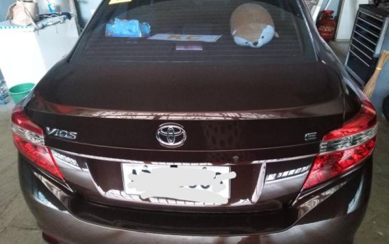 Selling 2nd Hand Toyota Vios 2015 in Caloocan-2