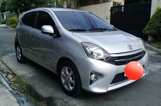 Toyota Wigo 2015 at 38000 km for sale