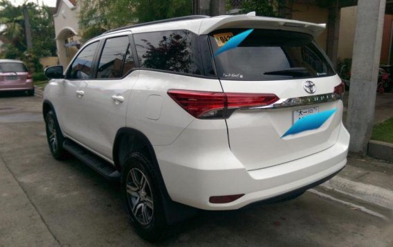 Selling Used Toyota Fortuner 2016 in Bacoor-4