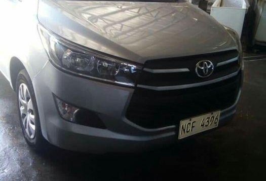 Selling Toyota Innova 2016 Manual Diesel -1