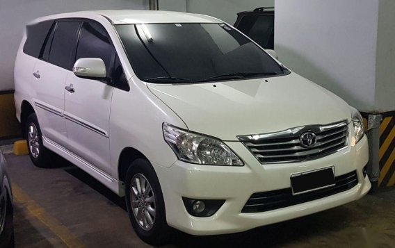 Selling Toyota Innova 2014 Automatic Diesel at 40000 km in Quezon City-1