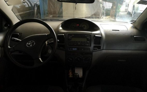 Selling Used Toyota Vios 2005 in Quezon City-2