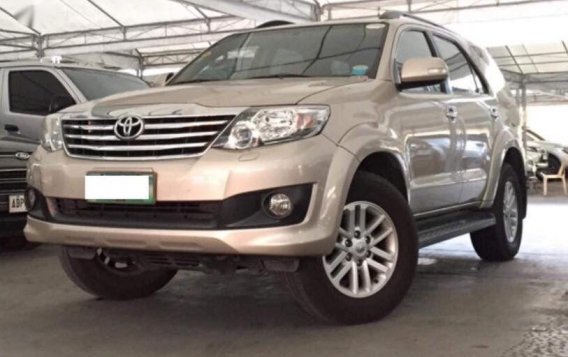 Toyota Fortuner 2013 Automatic Gasoline for sale in Makati-6