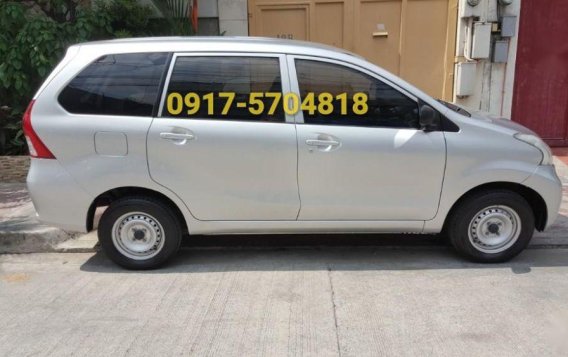 Toyota Avanza 2014 Manual Gasoline for sale in Quezon City-2