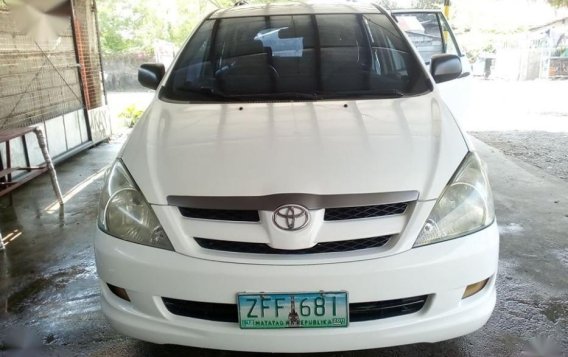 2nd Hand Toyota Innova 2006 Manual Diesel for sale in San Leonardo-1