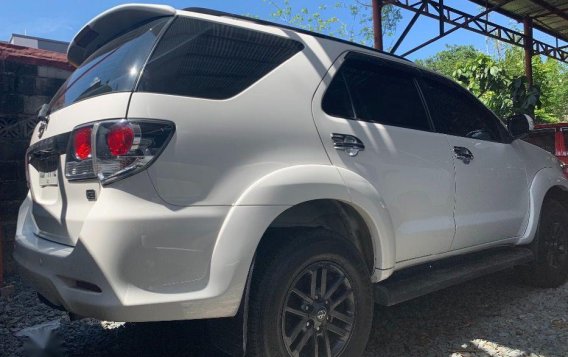 Selling White 2016 Toyota Fortuner in Quezon City-1