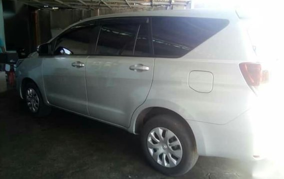 Selling Toyota Innova 2016 Manual Diesel -6