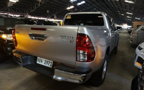 Selling Toyota Hilux 2017 at 20000 km in Pasig-4