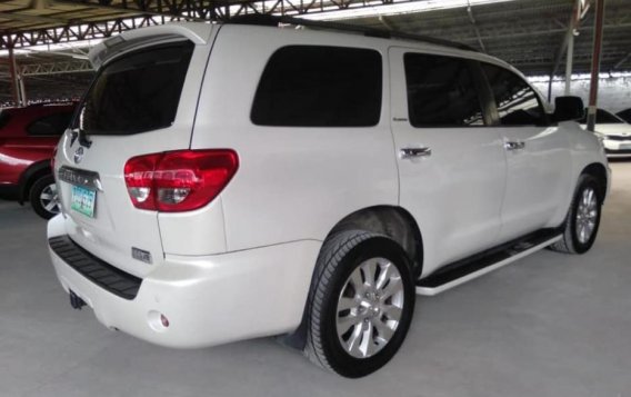 Selling Toyota Sequoia 2010 Automatic Gasoline in Quezon City-3