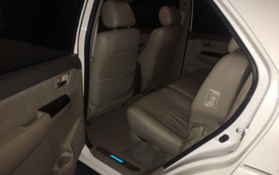 2nd Hand Toyota Fortuner 2013 Automatic Gasoline for sale in Mandaluyong-4