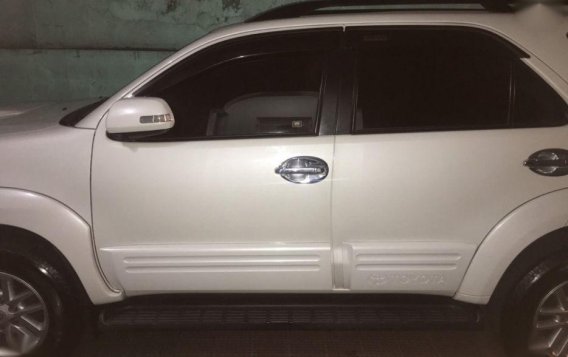 2nd Hand Toyota Fortuner 2013 Automatic Gasoline for sale in Mandaluyong-7