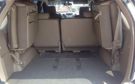 Selling Toyota Fortuner 2012 Automatic Diesel in Manila-6