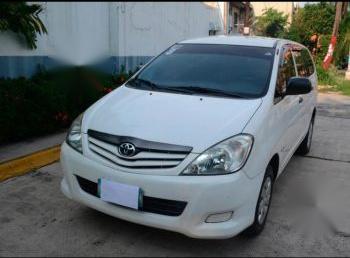 Toyota Innova 2011 Manual Diesel for sale in Marikina-2