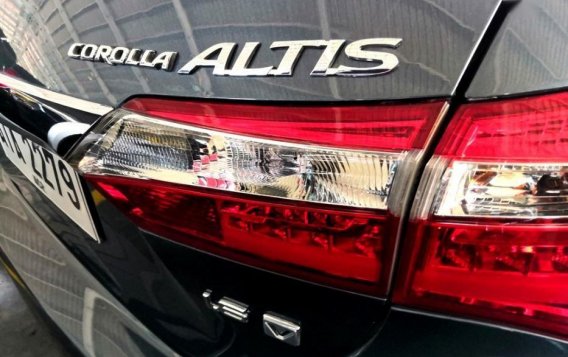 Toyota Altis 2015 Automatic Gasoline for sale in Makati-3