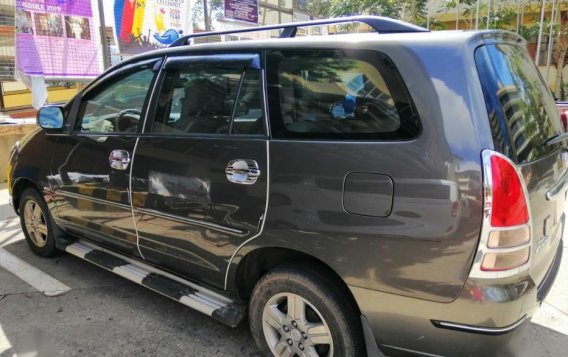 Selling Toyota Innova 2005 Manual Gasoline in Baguio-4