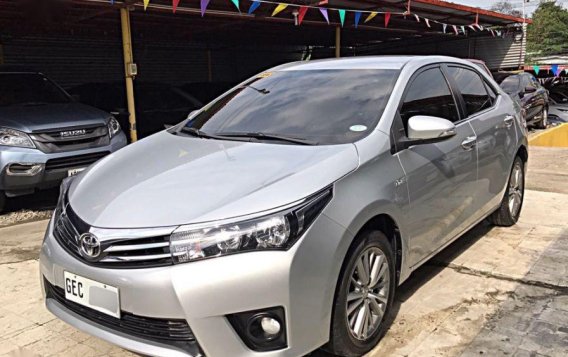 Selling Toyota Altis 2017 Automatic Gasoline in Mandaue