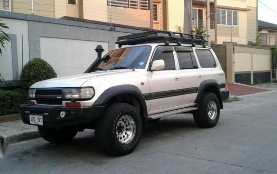  2nd Hand Toyota Land Cruiser 1994 at 110000 km for sale