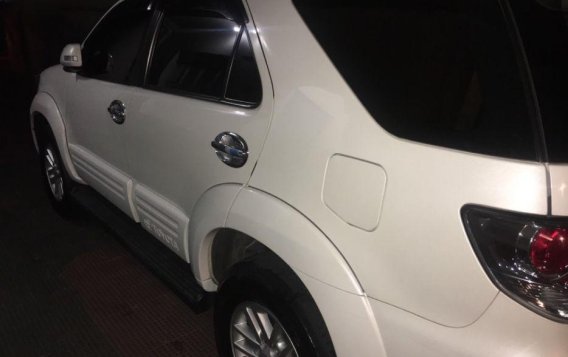 2nd Hand Toyota Fortuner 2013 Automatic Gasoline for sale in Mandaluyong-2