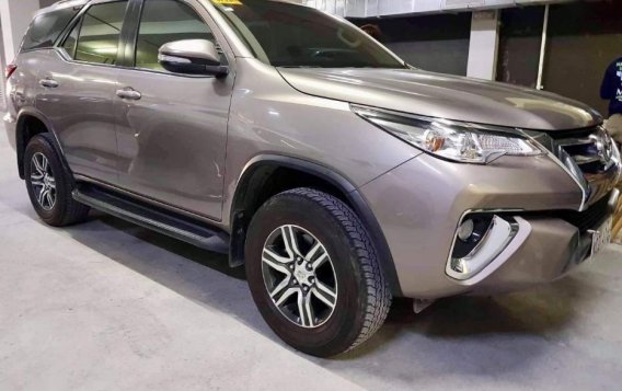 2nd Hand Toyota Fortuner 2017 for sale in Quezon City-1