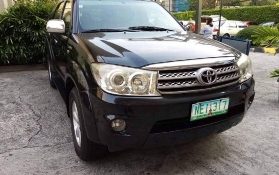 2nd Hand Toyota Fortuner 2009 Automatic Gasoline for sale in Marikina