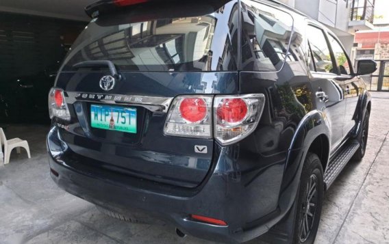 2nd Hand Toyota Fortuner 2014 for sale in Quezon City-7