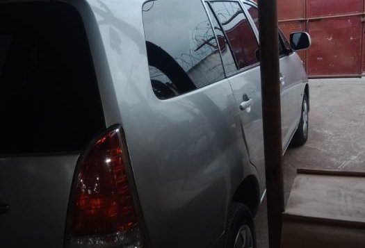 2nd Hand Toyota Innova 2011 for sale-9