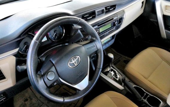 2014 Toyota Altis for sale in Makati-6