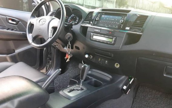 2nd Hand Toyota Fortuner 2015 at 42000 km for sale in Pasig-9