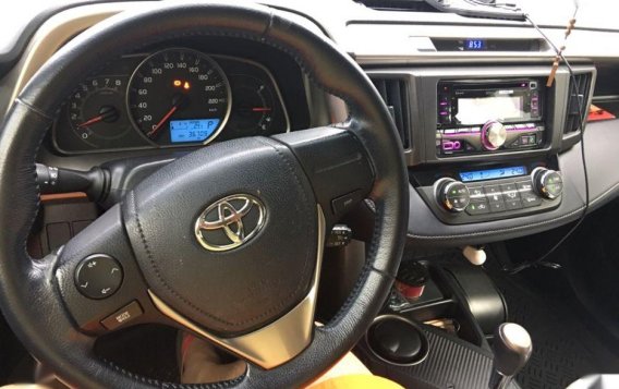 For sale 2013 Toyota Rav4 at 40000 km in Quezon City-3