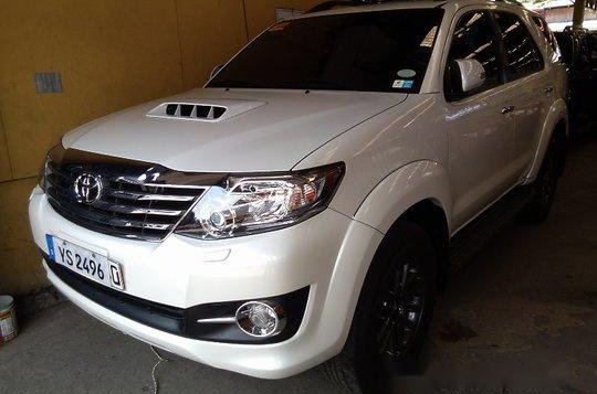 Selling White Toyota Fortuner 2016 for sale in Automatic