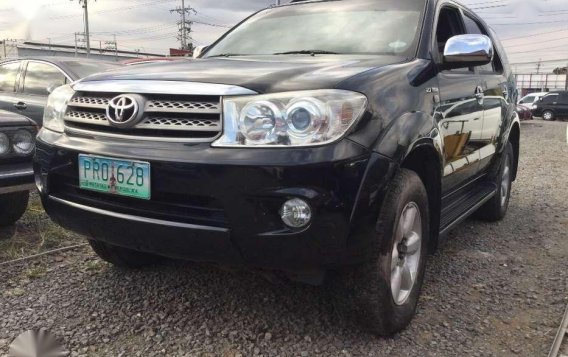 Selling 2nd Hand Toyota Fortuner 2010 at 20000 km in Cainta-1