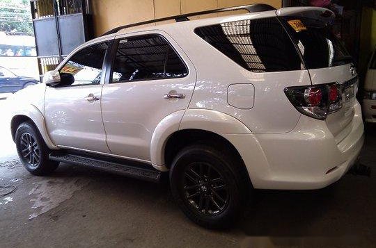 Selling White Toyota Fortuner 2016 for sale in Automatic-1