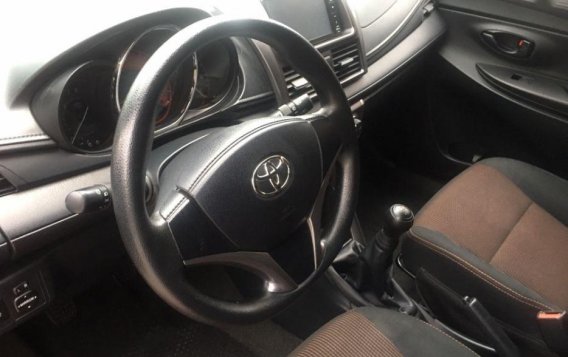 Selling Toyota Yaris 2016 Manual Gasoline in Quezon City-5
