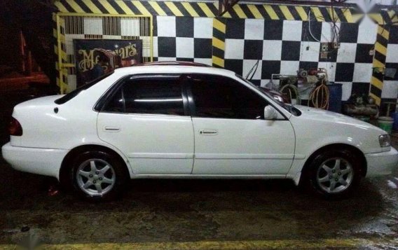 2nd Hand Toyota Corolla 2000 for sale in Taytay