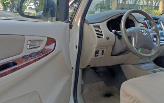 Selling Toyota Innova 2014 Automatic Gasoline in Quezon City-8