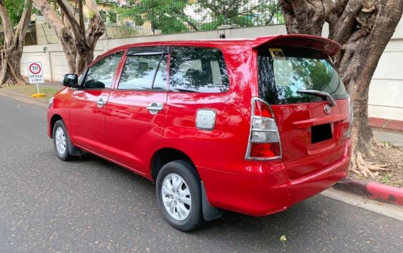 Selling Used Toyota Innova 2012 in Makati-2