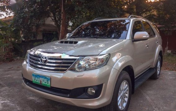 Selling Used Toyota Fortuner 2013 Automatic Diesel -5