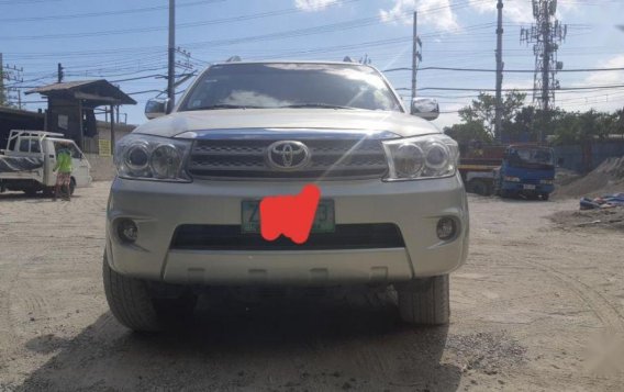 Toyota Fortuner 2009 Automatic Diesel for sale in Marikina-1