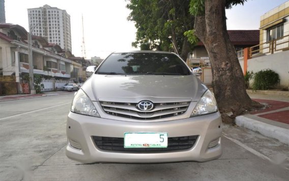 Toyota Innova 2012 Automatic Diesel for sale in Quezon City-3