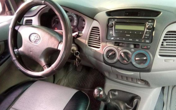 2nd Hand Toyota Innova 2012 for sale in Paniqui-5