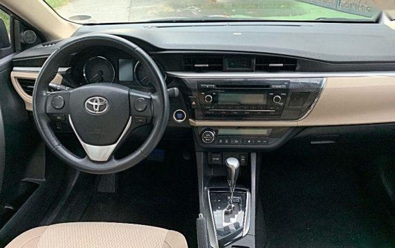 For sale 2015 Toyota Altis at 40000 km in Bacoor-6