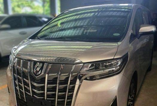 New Toyota Alphard 2019 Automatic Gasoline for sale-2