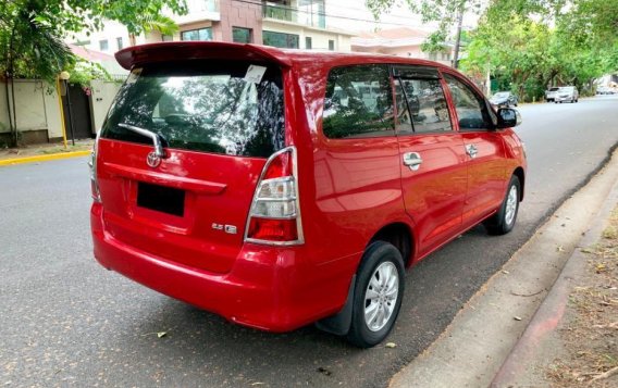 Selling Used Toyota Innova 2012 in Makati-3