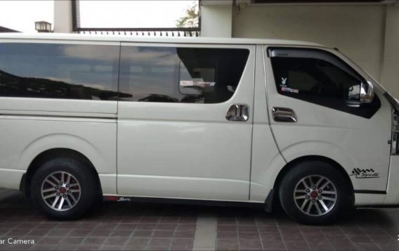 Selling 2nd Hand Toyota Hiace 2015 in Rodriguez