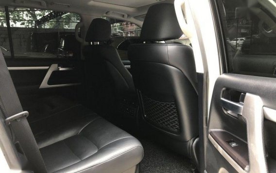 Toyota Land Cruiser 2016 Automatic Diesel for sale in Quezon City-5